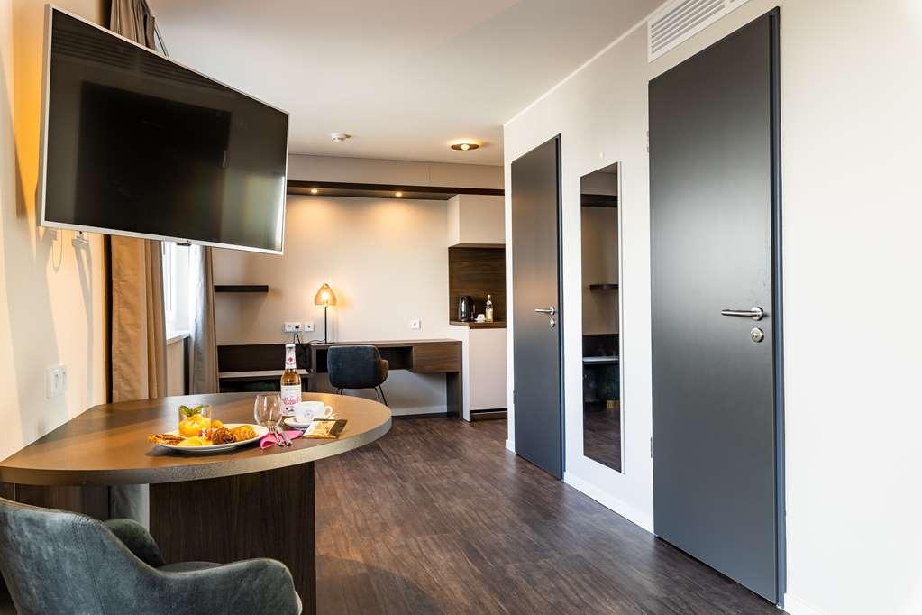 Maseven Muenchen Messe Dornach Lejlighedshotel Aschheim Værelse billede